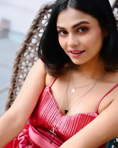 Escort Service Mandapeta